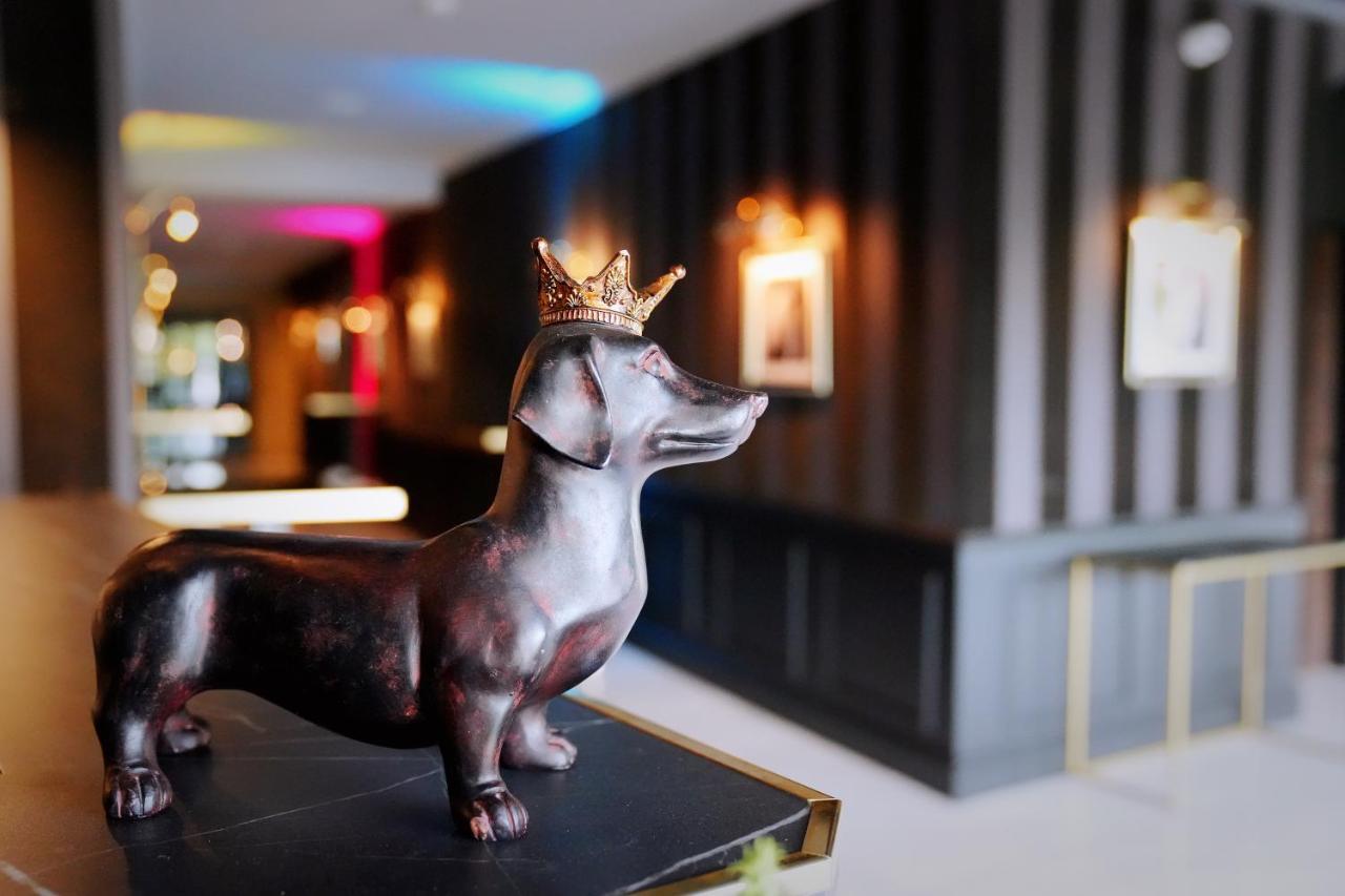 The Chesterton Hotel Бістер Екстер'єр фото